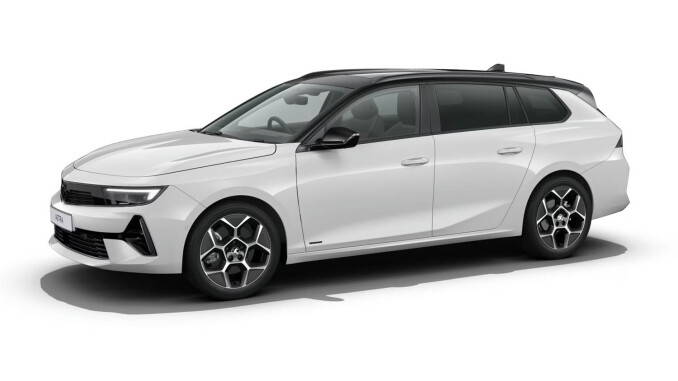 Vauxhall Astra 1.2 Turbo 130 Ultimate 5dr Auto Petrol Estate - Image 2